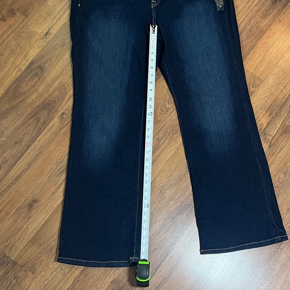 Lane Bryant Dark Blue Flare Jeans - Picture 7 of 11